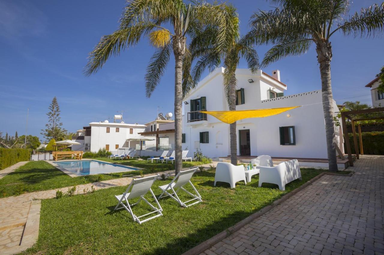 The Apple Tree Villa Protaras Exterior photo